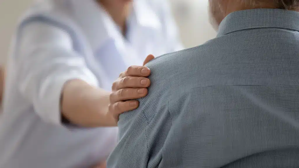 Manager supporting a staff member experiencing mental health issue